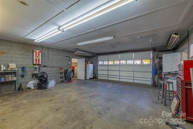 4025 Jenna Lane, Lenoir, NC 28645