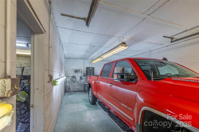 4025 Jenna Lane, Lenoir, NC 28645