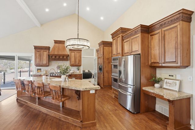 10868 S PRESCOTT DR, Sandy, UT 84092