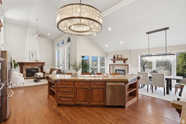 10868 S PRESCOTT DR, Sandy, UT 84092