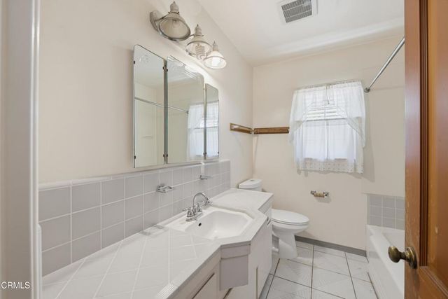 516 W Camino Real Avenue, Arcadia, CA 91007
