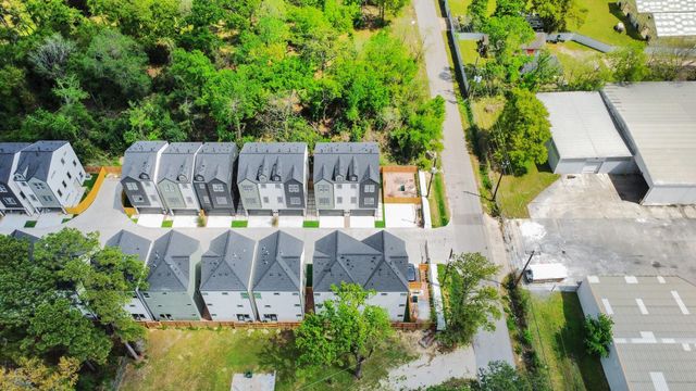 5320 Kindred Garden Lane, Houston, TX 77091