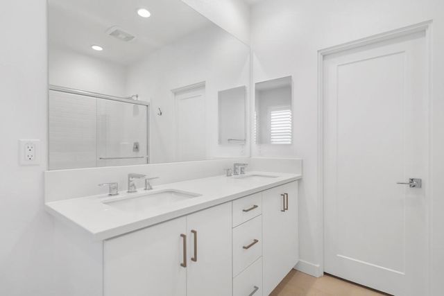 35923 Lasuen Street, Palm Desert, CA 92211