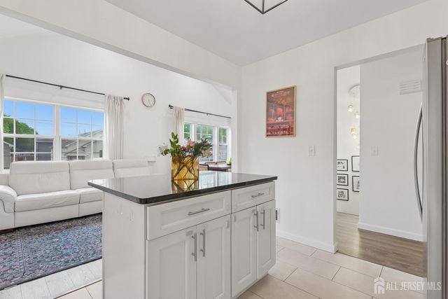 2402 Hamlette Place, Scotch Plains, NJ 07076