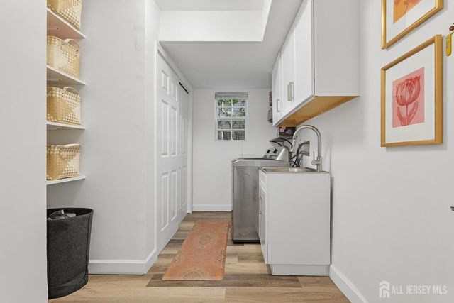 2402 Hamlette Place, Scotch Plains, NJ 07076