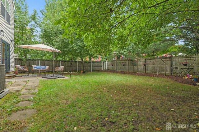 2402 Hamlette Place, Scotch Plains, NJ 07076