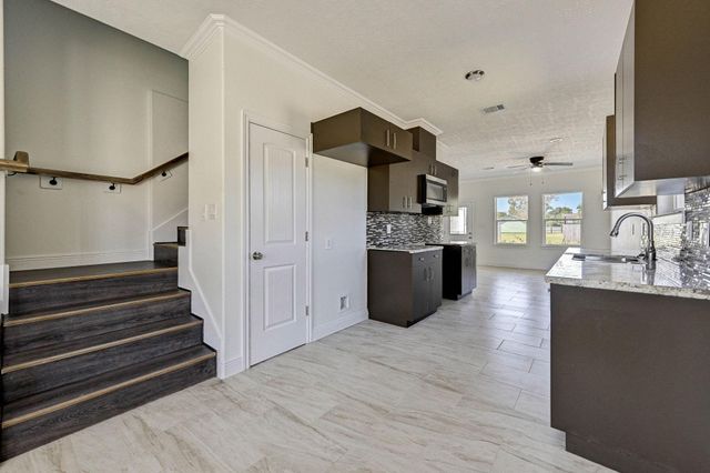 1075 Miller Street, Beaumont, TX 77701