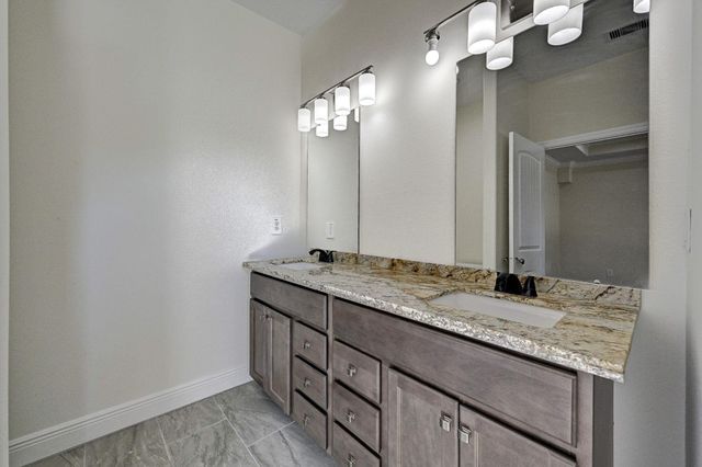 1075 Miller Street, Beaumont, TX 77701