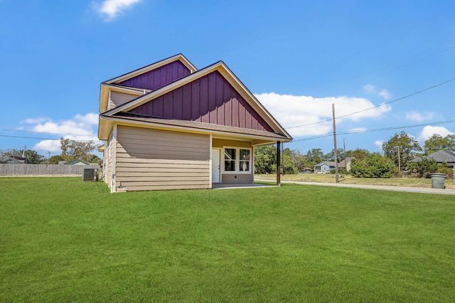 1075 Miller Street, Beaumont, TX 77701