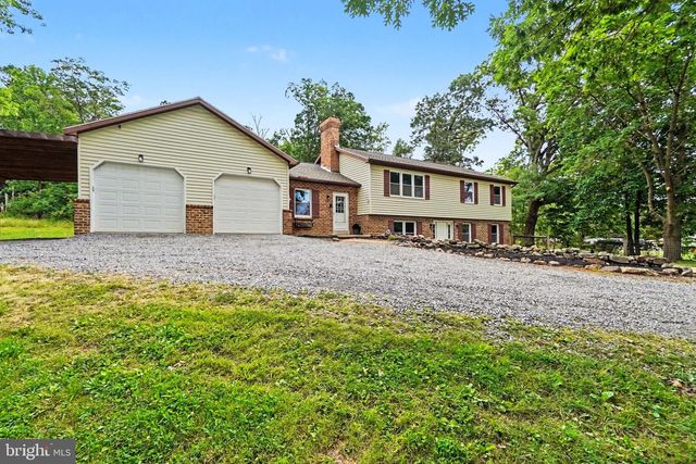 371 BOBCAT ROAD, Newville, PA 17241