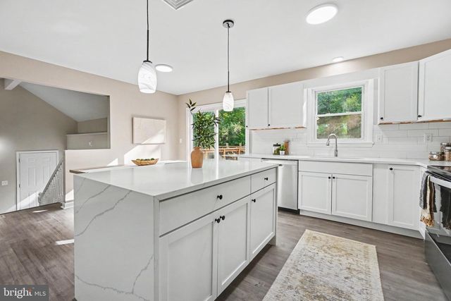 371 BOBCAT ROAD, Newville, PA 17241