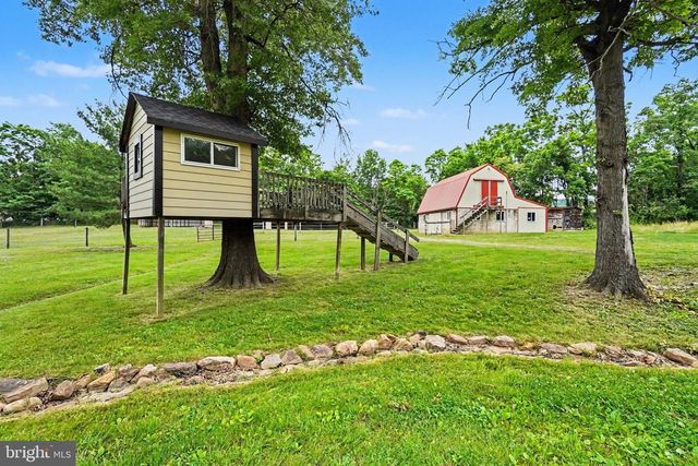 371 BOBCAT ROAD, Newville, PA 17241