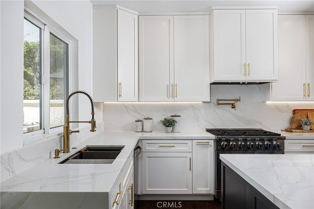 21 Somerset, Rancho Santa Margarita, CA 92679