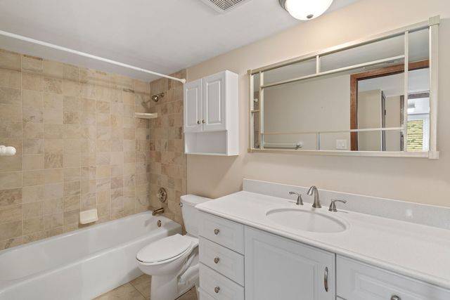 15714 Brassie Court 1S, Orland Park, IL 60462