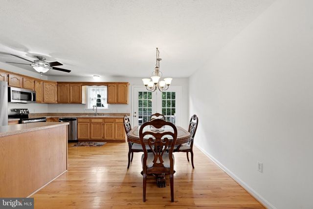 104 FOXGLOVE DR, Winchester, VA 22602