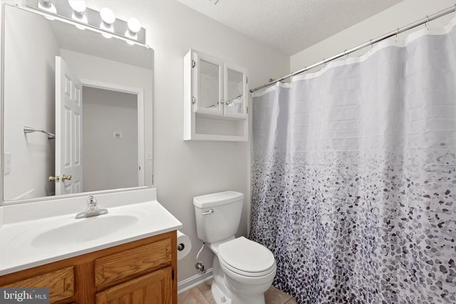 104 FOXGLOVE DR, Winchester, VA 22602