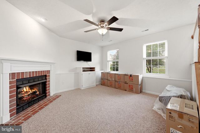 104 FOXGLOVE DR, Winchester, VA 22602