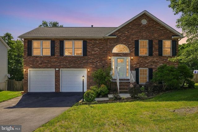 104 FOXGLOVE DR, Winchester, VA 22602