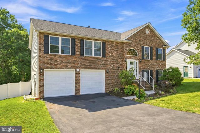 104 FOXGLOVE DR, Winchester, VA 22602