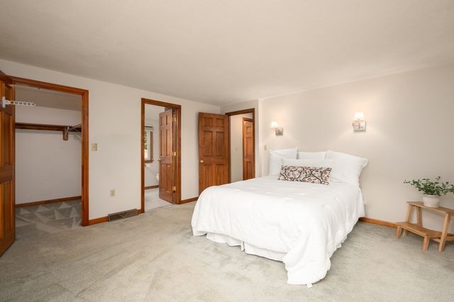 36 Grove Street, Reading, MA 01867