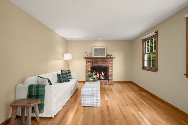 36 Grove Street, Reading, MA 01867