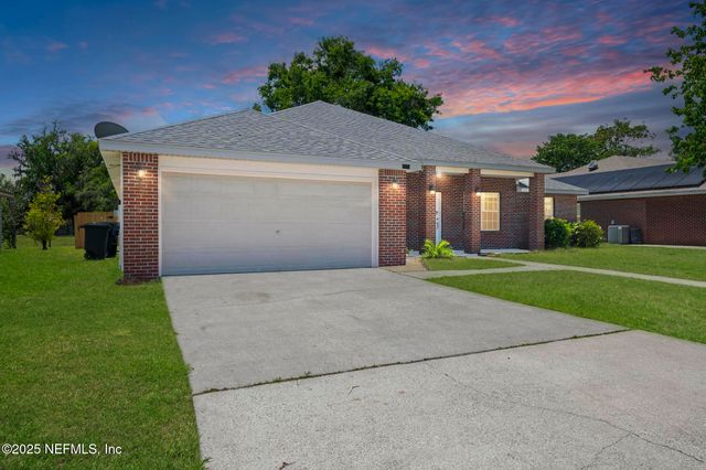 3174 HIGHLAND GROVE Drive, Orange Park, FL 32065