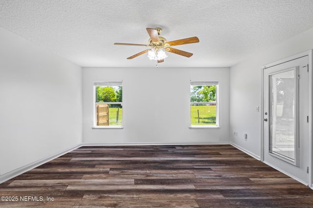 3174 HIGHLAND GROVE Drive, Orange Park, FL 32065