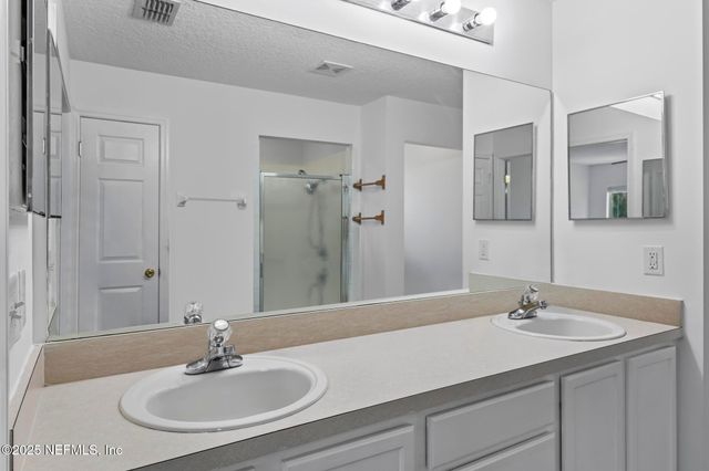 3174 HIGHLAND GROVE Drive, Orange Park, FL 32065