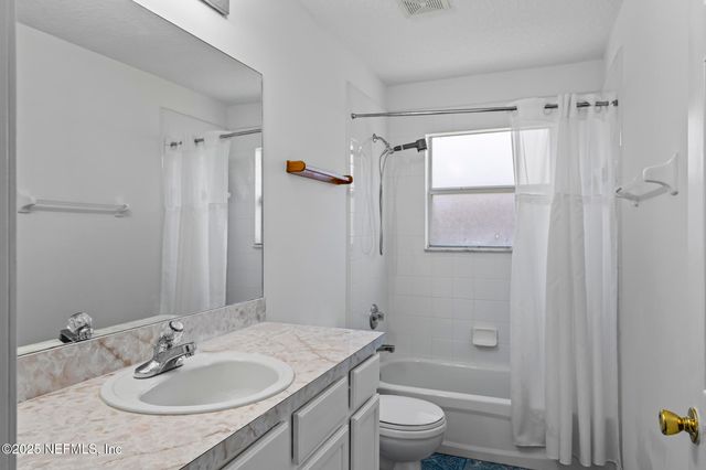 3174 HIGHLAND GROVE Drive, Orange Park, FL 32065