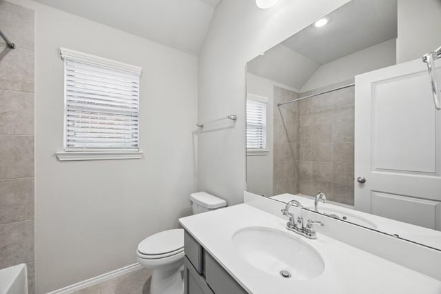 4731 Crest Hill Dr, Manvel, TX 77578