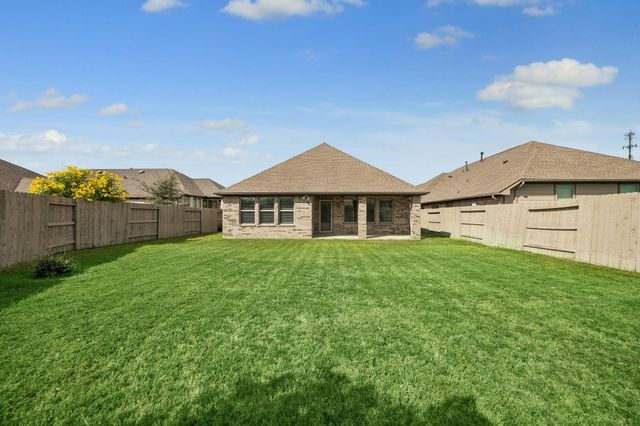 4731 Crest Hill Dr, Manvel, TX 77578