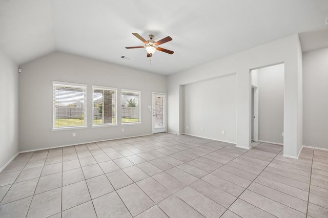 4731 Crest Hill Dr, Manvel, TX 77578