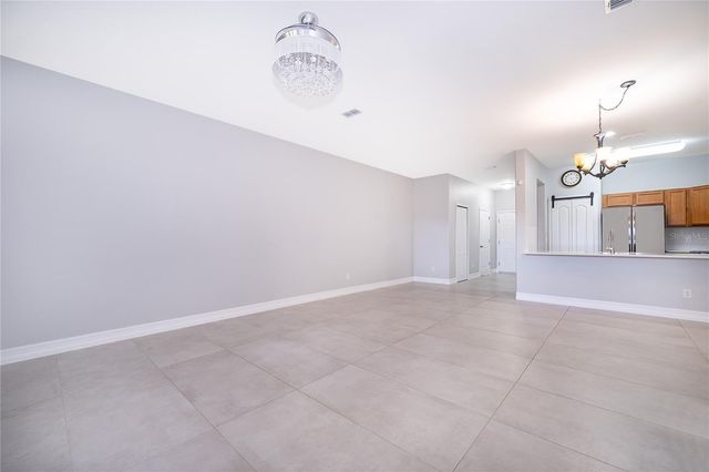 2942 RODRICK CIRCLE, Orlando, FL 32824