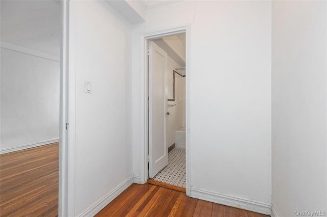 8306 Vietor Ave Apt 4R, New York City, NY 11373