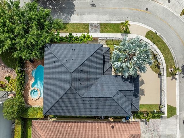 1733 SW 151st Pl, Miami, FL 33185
