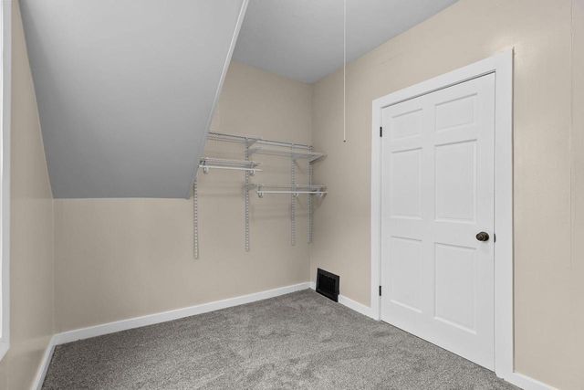 1025 SCHOOL AVENUE, Oshkosh, WI 54901