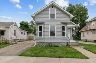 1025 SCHOOL AVENUE, Oshkosh, WI 54901