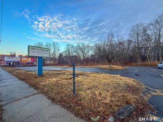 135 East Main Street, Bristol, CT 06010