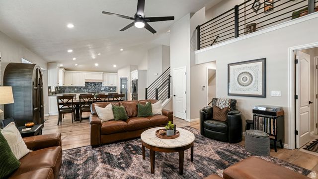 12692 S MERRYVALE CIR, Riverton, UT 84065