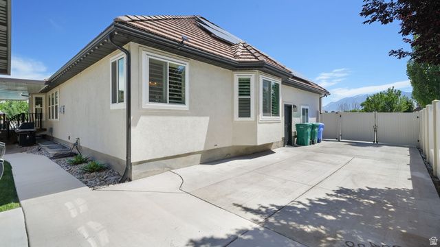 12692 S MERRYVALE CIR, Riverton, UT 84065