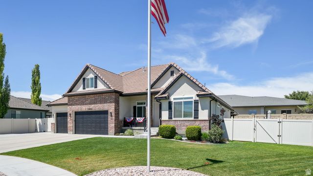 12692 S MERRYVALE CIR, Riverton, UT 84065