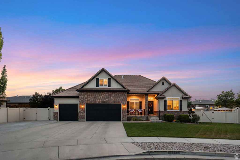 12692 S MERRYVALE CIR, Riverton, UT 84065