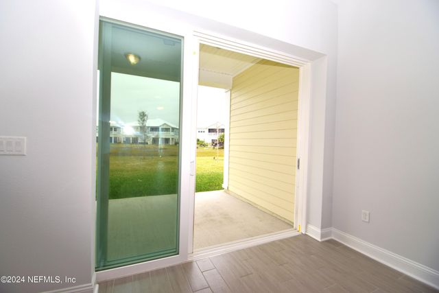 635 RUM RUNNER Way, St. Johns, FL 32259