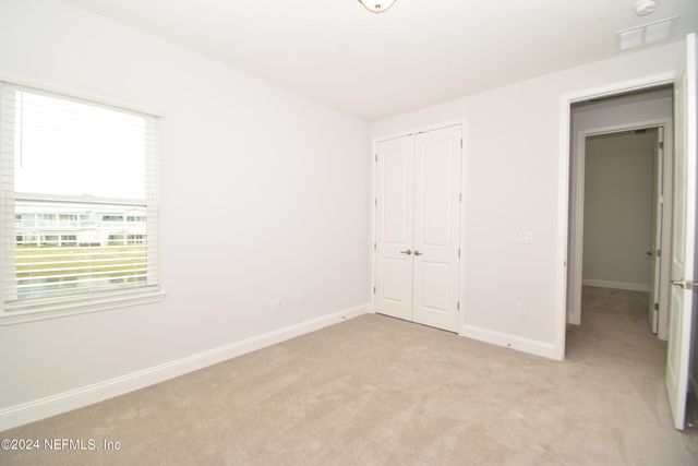 635 RUM RUNNER Way, St. Johns, FL 32259