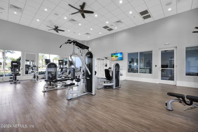 635 RUM RUNNER Way, St. Johns, FL 32259