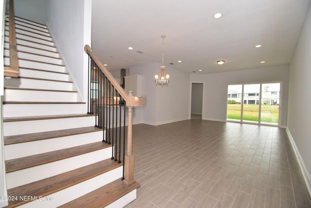 635 RUM RUNNER Way, St. Johns, FL 32259