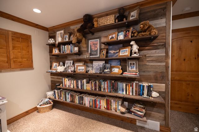 8867 S EASTHILLS DR, Sandy, UT 84093