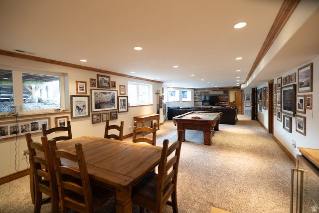 8867 S EASTHILLS DR, Sandy, UT 84093