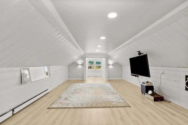 25 Brayton Rd 25, Boston, MA 02135