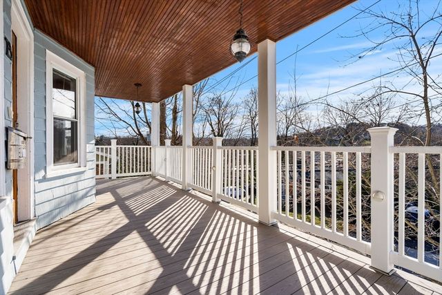 25 Brayton Rd 25, Boston, MA 02135